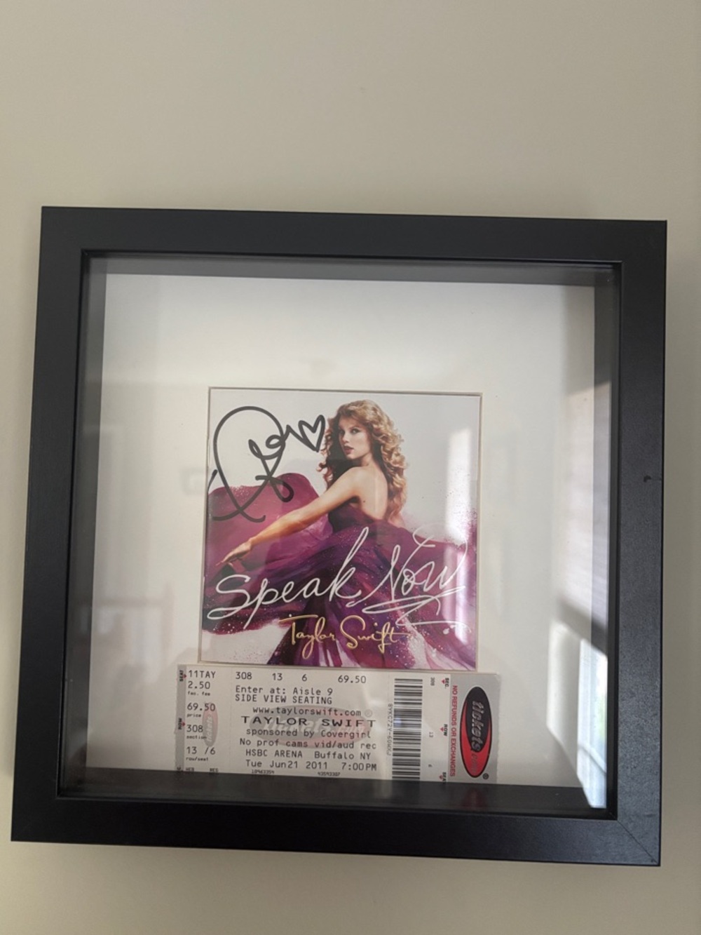 Taylor Swift Black Framed Autographed Speak Now Album